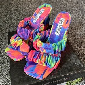 Cape Robbin riedel heels